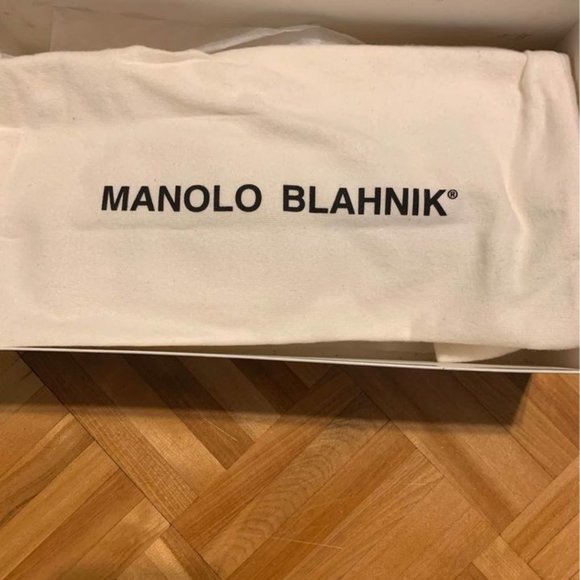 Manolo Blahnik Evening Shoes - Picture 2 of 2